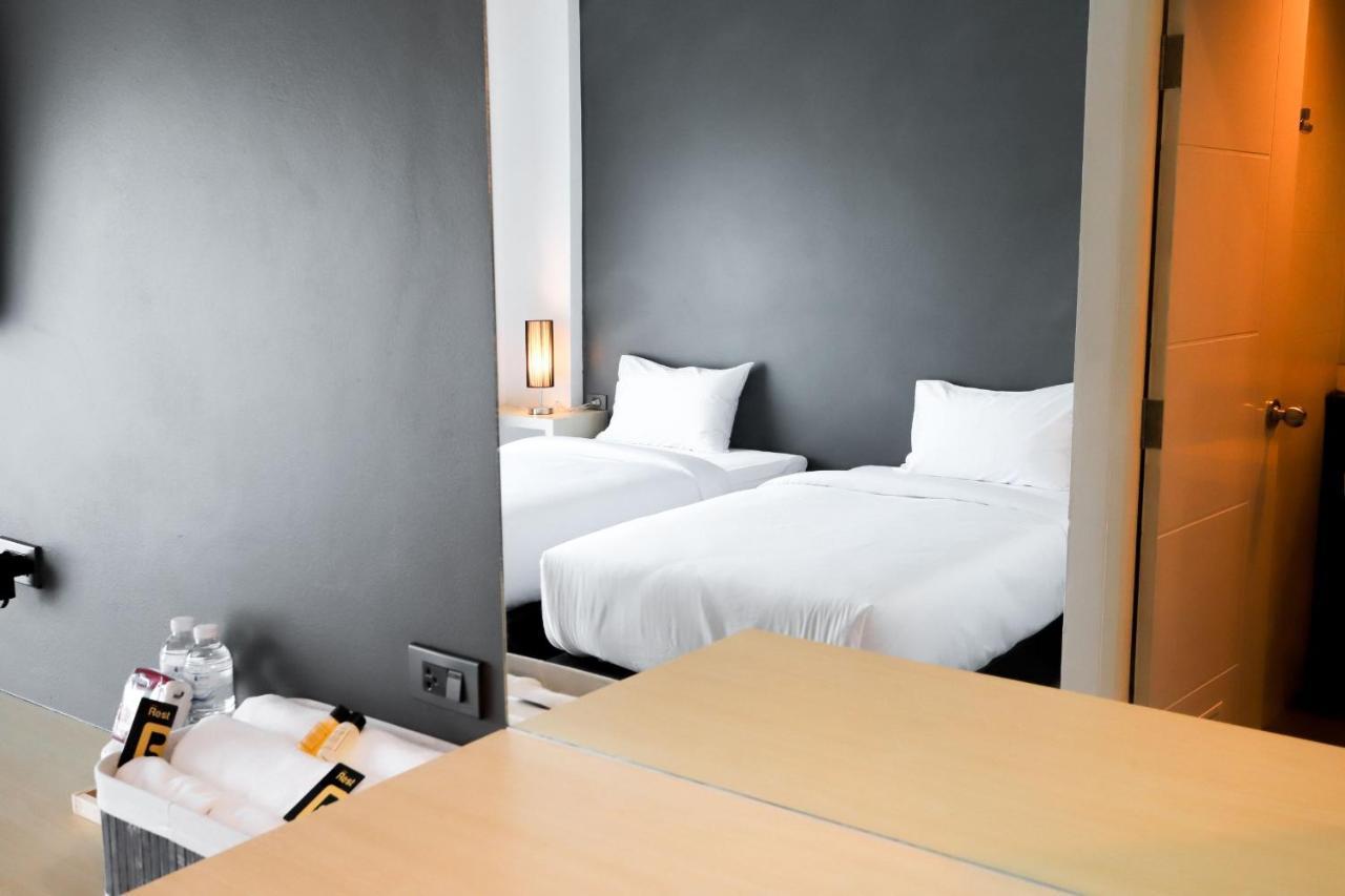 The Rest Hotel - ประจวบ Prachuap Khiri Khan Exteriér fotografie